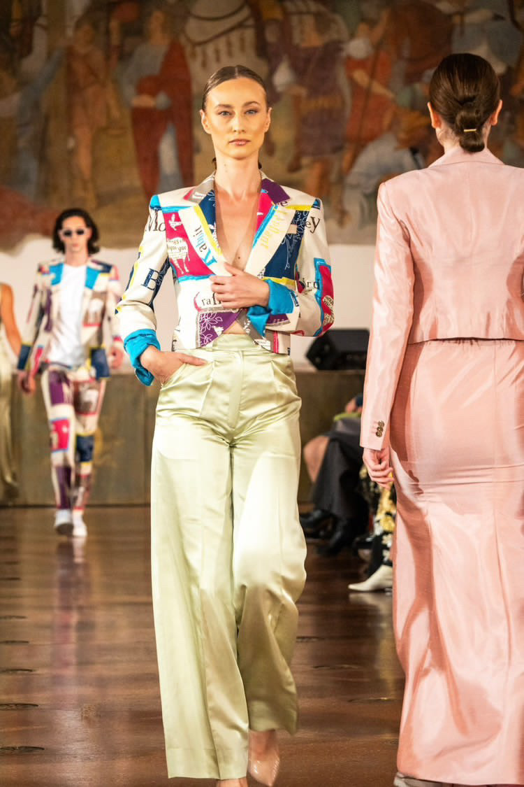 9A55B6DF-C179-49BD-B6D1-3459A00D938B